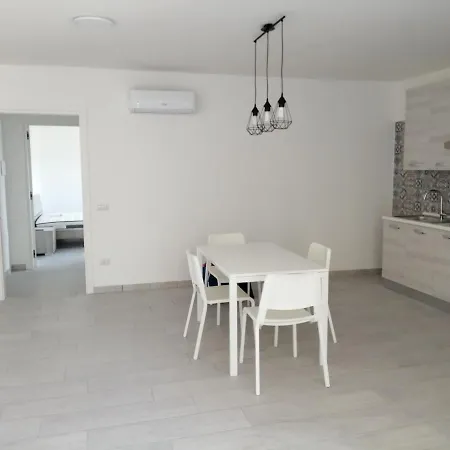 Nicolhome דירה